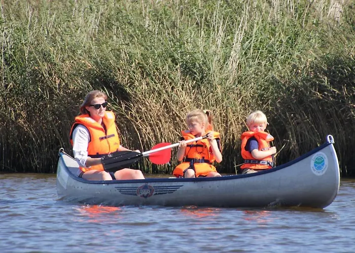 Kyst- Og Fjordcentret 旅馆 *